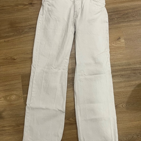 Abercrombie 90s Relaxed Jean White jeans - Picture 4 of 4